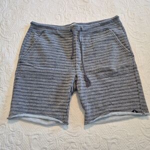 Sperry men's XL gray & blue striped sweat shorts VGUC